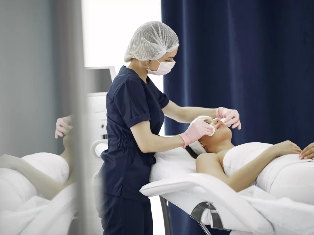 بهترین کلینیک زیبایی و لیزر در پرند